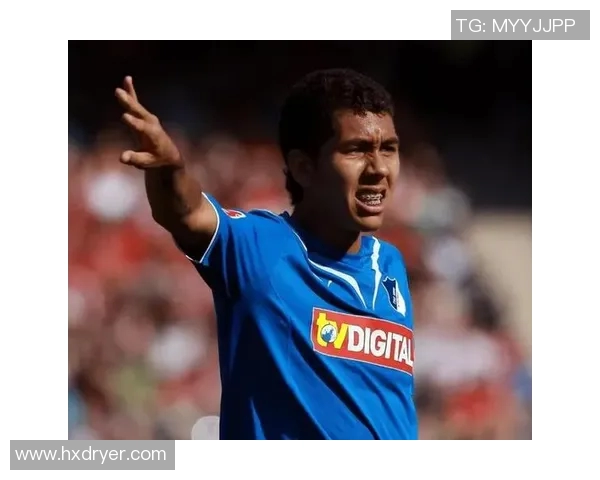 罗伯托菲尔米诺：从巴西小镇到足球巨星的辉煌旅程